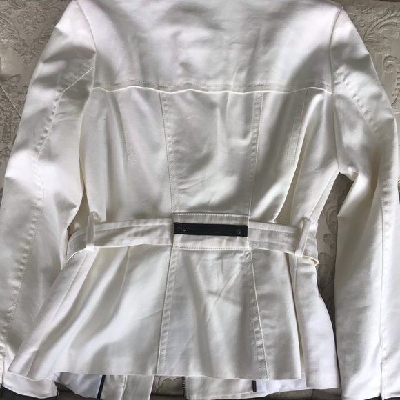 Zara Basic Blazer - Picture 3 of 6